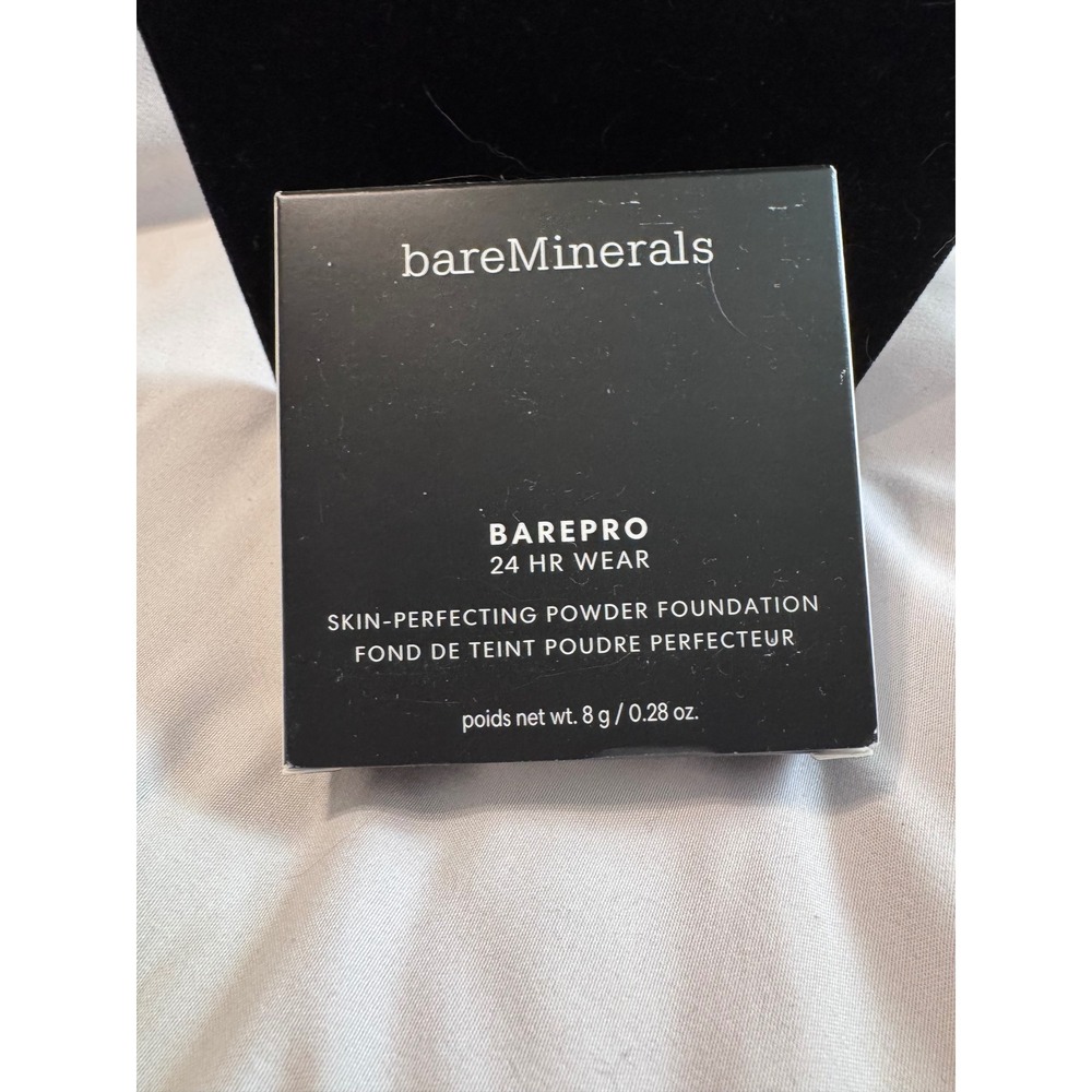 bareMinerals BAREPRO 24HR Wear Powder Foundation Medium Deep 45 Neutral 0.28oz